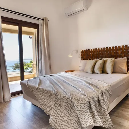 Private Villas, Pnoelis, Ierissos *